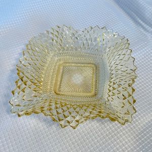 Pale amber scalloped edge carnival glass ashtray